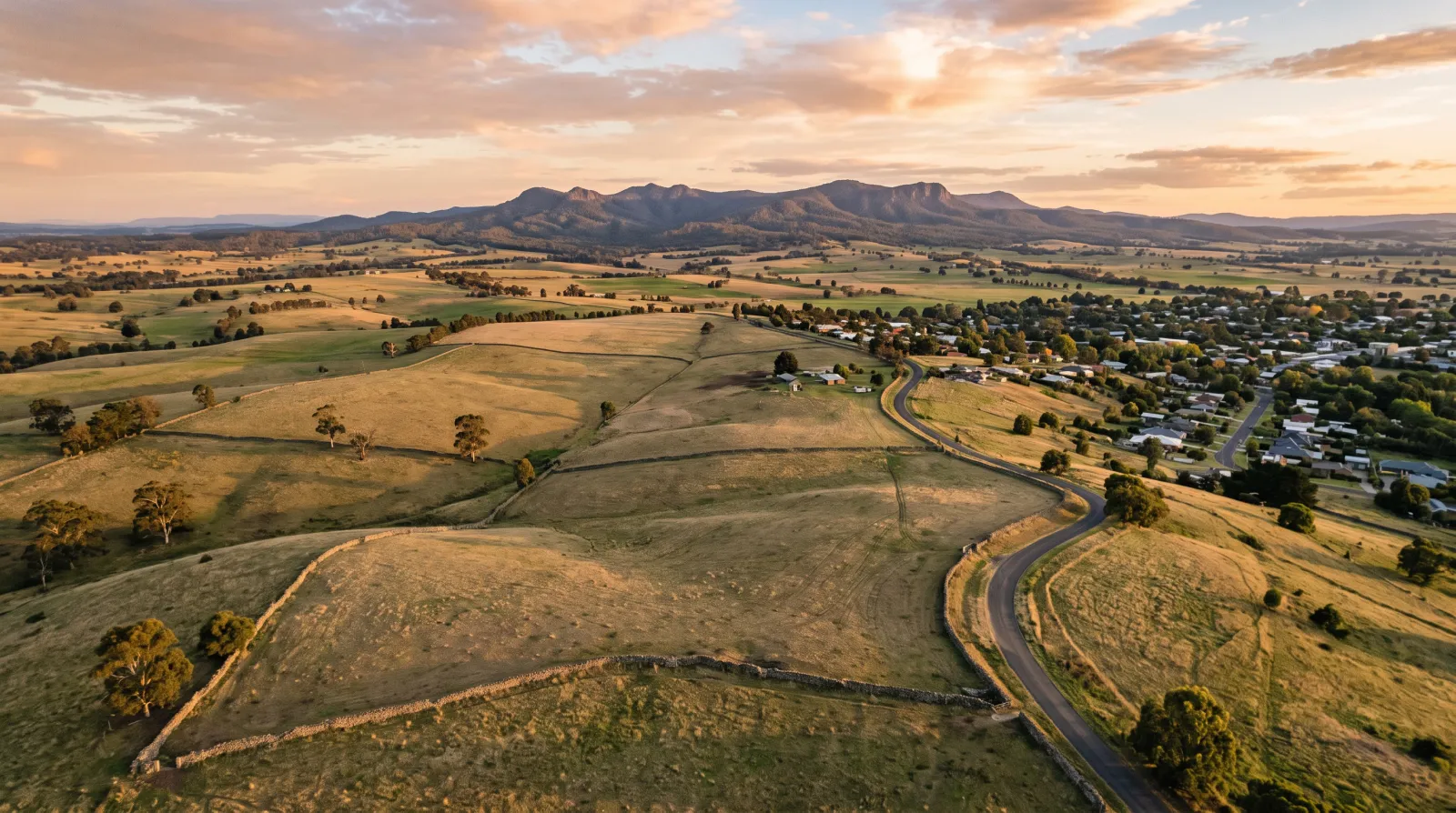 Aerial view of a new residential community on Melbourne's northern fringe